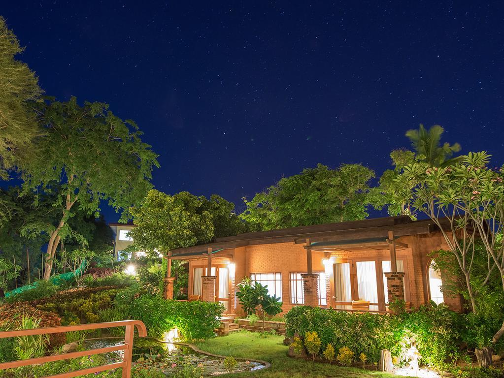 Aye Yar River View Resort Παγκάν Εξωτερικό φωτογραφία